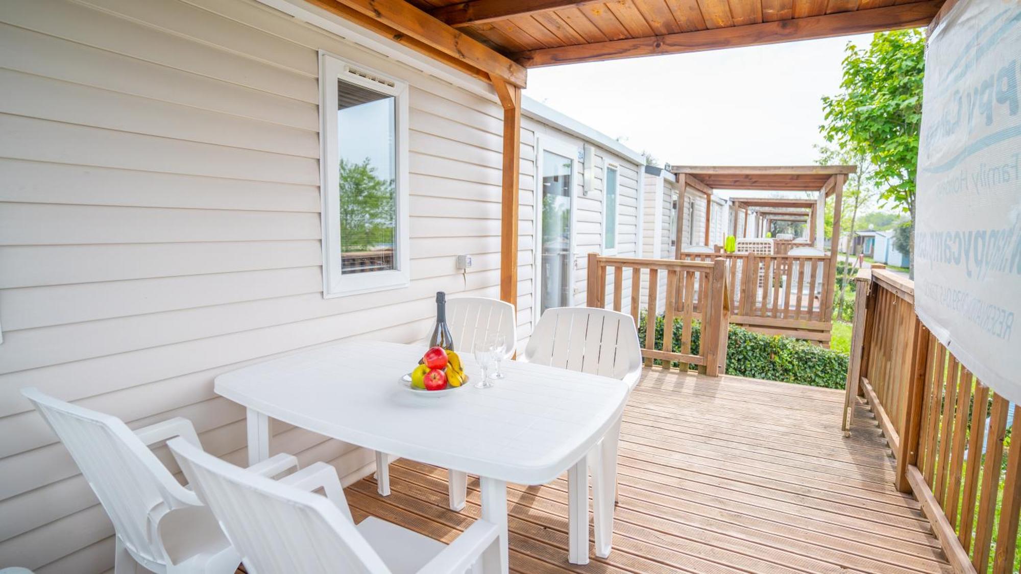 Happy Camp Mobile Homes In Butterfly Village * Peschiera del Garda