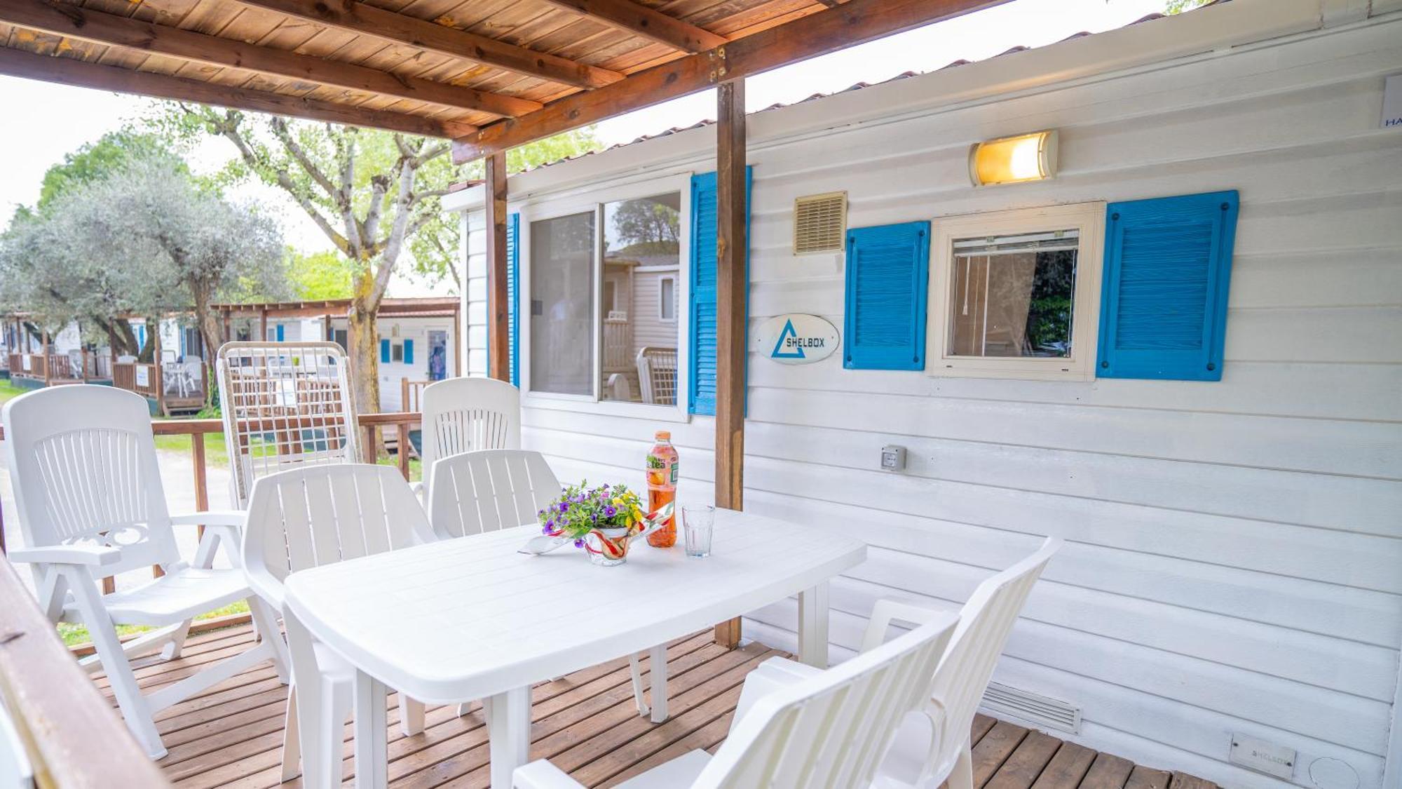 Campeggio Happy Camp Mobile Homes In Butterfly Village *